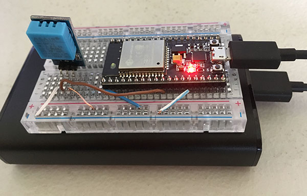 ESP32 with DHT11 posting to a php website | Inov8 Design